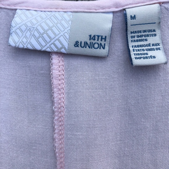 ☀️☀️☀️ 4/$20 14th & Union pink sweater/silky top - Picture 4 of 4